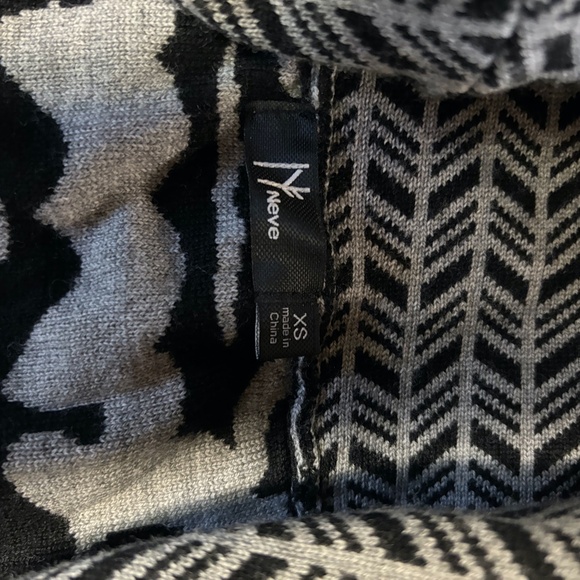 Neve 100% Wool long Cardigan Sweater XS - Picture 6 of 7